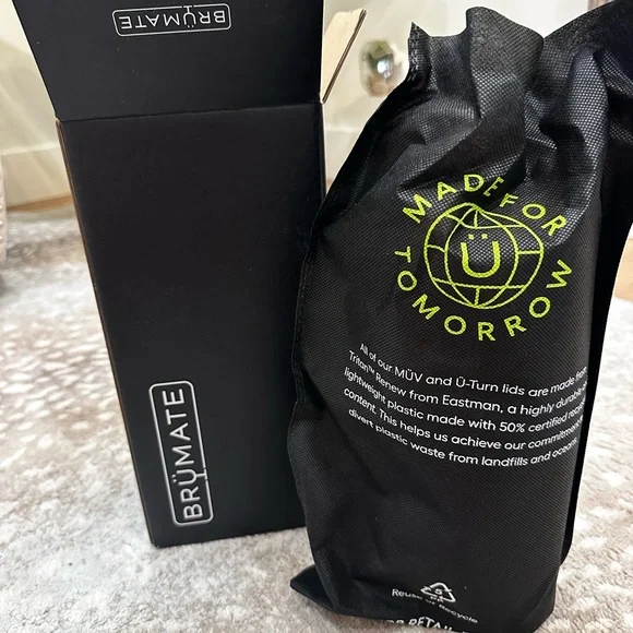 BrüMate orange Tumbler with Packaging - 64oz - Picture 6 of 7